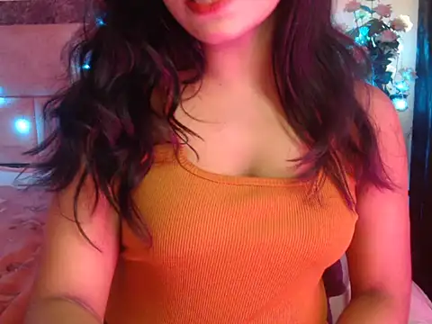 Lola Bebe online show from April 6, 4:19 am