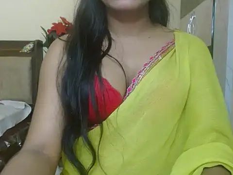 Lola Bebe online show from March 10, 6:50 am