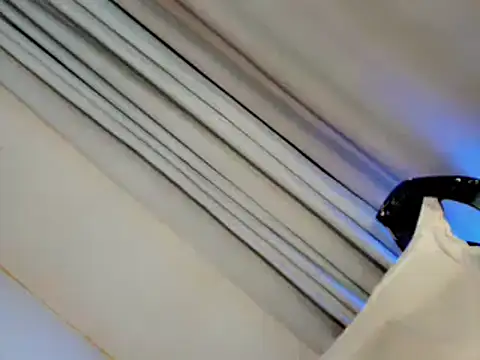 yourbomb shellxx online show from February 6, 2:35 pm