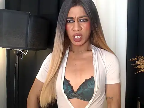 TsBlackHORSECOCKcalix online show from March 20, 8:32 pm