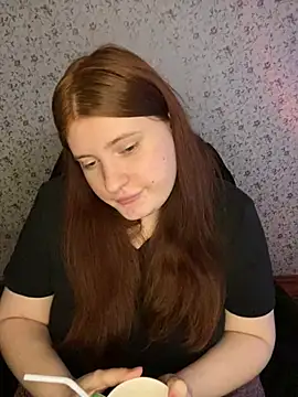 NicollVeys online show from February 10, 2:49 pm