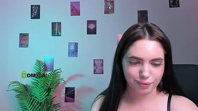 Snapshot of jenna_elayne chatting on July 10, 1:44 pm jenna elayne online show from July 10, 1:44 pm