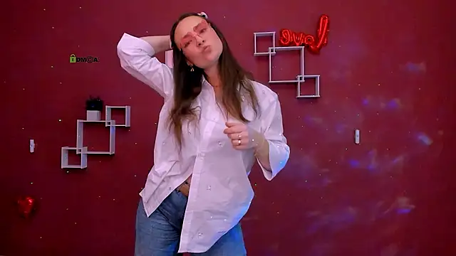 Snapshot of jenna_elayne chatting on February 17, 8:55 am jenna elayne online show from February 17, 8:55 am