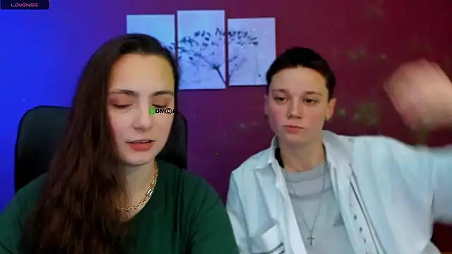 Snapshot of jenna_elayne chatting on February 9, 10:57 am jenna elayne online show from February 9, 10:57 am