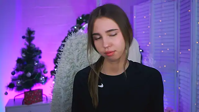 KimPorins online show from December 14, 1:39 pm