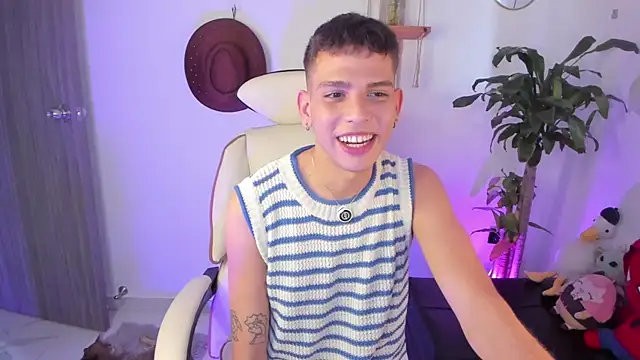 Jasson    online show from April 2, 8:04 pm