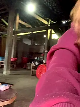 Snapshot of Samsam-006 chatting on December 19, 2:59 am Samsam-006 online show from December 19, 2:59 am