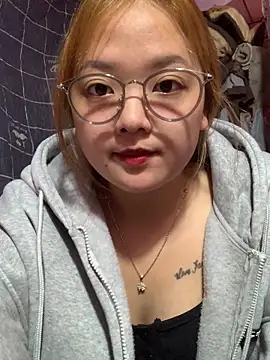 Snapshot of Samsam-006 chatting on December 20, 3:31 am Samsam-006 online show from December 20, 3:31 am