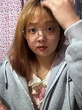 Snapshot of Samsam-006 chatting on February 3, 6:51 am Samsam-006 online show from February 3, 6:51 am