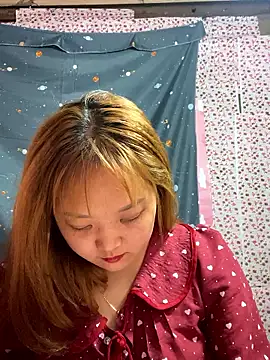 Snapshot of Samsam-006 chatting on January 19, 2:15 am Samsam-006 online show from January 19, 2:15 am