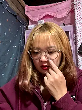 Snapshot of Samsam-006 chatting on January 7, 5:12 am Samsam-006 online show from January 7, 5:12 am