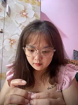 Samsam-006 online show from April 2, 8:32 am