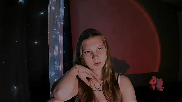 nelli lux  online show from December 17, 8:58 pm