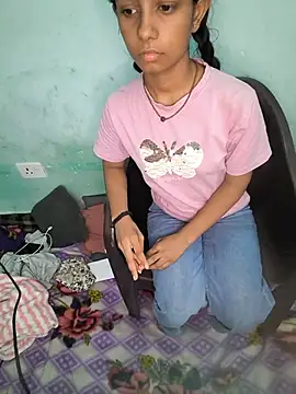 Snapshot of Abhay_678991 chatting on July 27, 10:44 am Abhay 678991 online show from July 27, 10:44 am