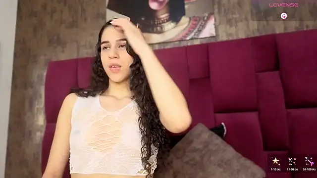 ariana  rosse online show from March 29, 3:30 am