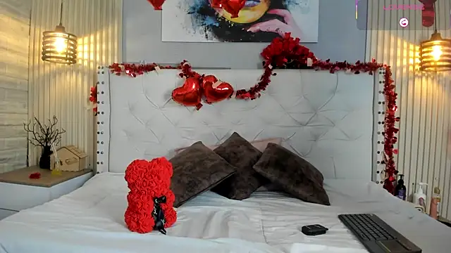 ariana  rosse online show from February 14, 12:16 pm