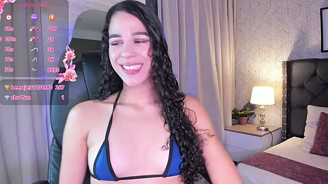 Snapshot of ariana__rosse chatting on July 17, 3:15 am ariana rosse online show from July 17, 3:15 am