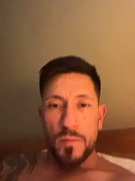 XXLYago online show from December 4, 4:06 pm