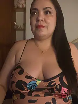 EmiHarrys online show from April 2, 10:05 pm
