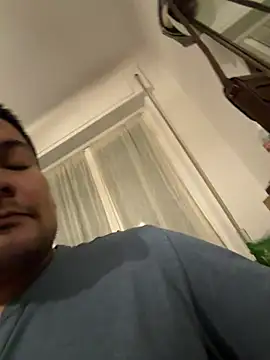 CharlyAlfa22 online show from February 2, 5:01 pm