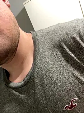 CharlyAlfa22 online show from December 16, 11:09 pm