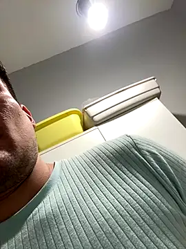 CharlyAlfa22 online show from December 21, 9:37 pm