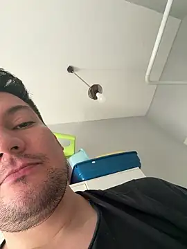 CharlyAlfa22 online show from May 23, 4:17 pm