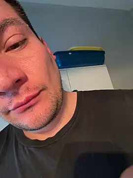 CharlyAlfa22 online show from March 28, 4:19 pm