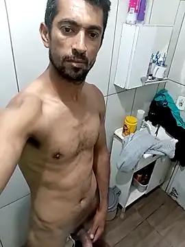 Snapshot of Luizc349 chatting on December 15, 6:25 pm Luizc349 online show from December 15, 6:25 pm