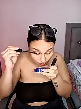Snapshot of Valeriaa_21 chatting on June 30, 10:54 pm Valeriaa 21 online show from June 30, 10:54 pm