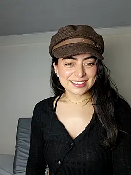 saasha Petit online show from March 3, 10:33 am