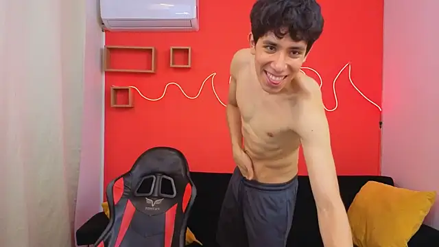 Neo Twink online show from May 1, 7:08 pm
