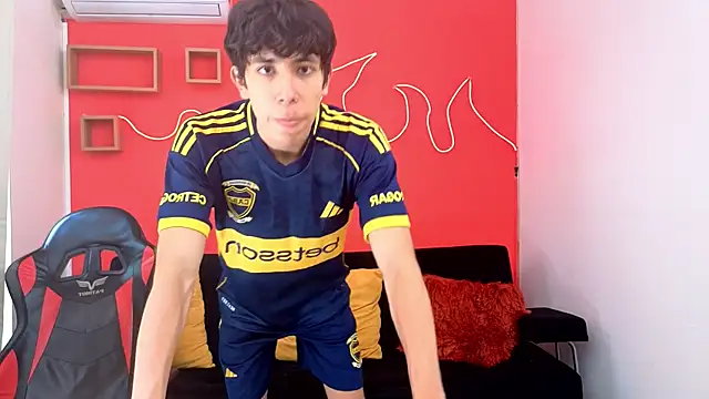 Neo Twink online show from May 31, 5:29 pm