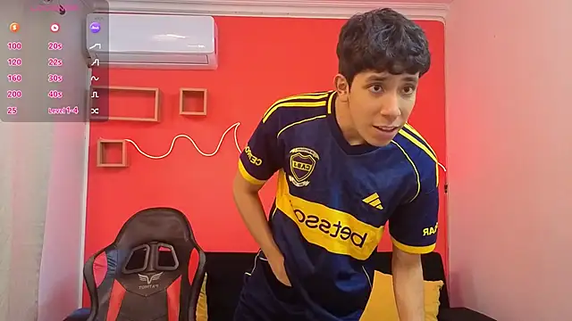 Neo Twink online show from April 4, 7:09 pm