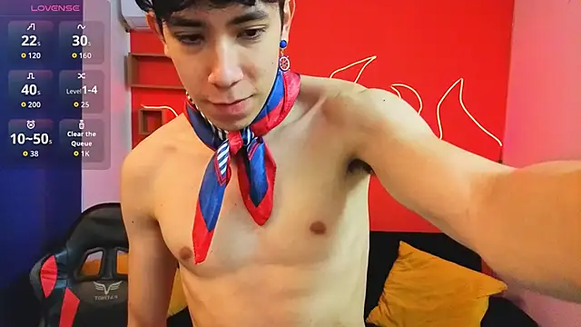 Neo Twink online show from February 7, 7:11 pm