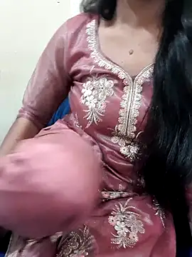 Riya rani8 online show from March 7, 3:28 pm