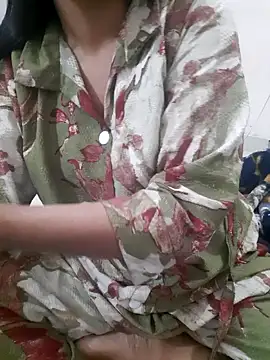 Riya rani8 online show from February 19, 5:32 pm