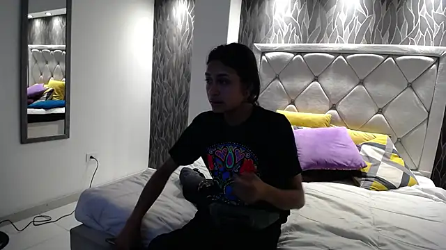 Kat Cute online show from March 31, 10:56 pm