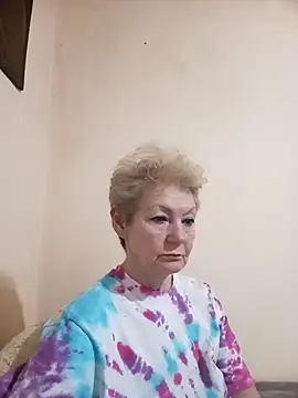 Snapshot of Calypso-Loove chatting on February 15, 9:30 am Calypso-Loove online show from February 15, 9:30 am