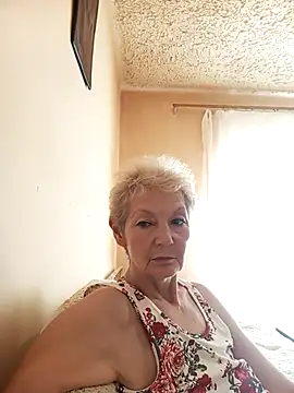 Snapshot of Calypso-Loove chatting on July 17, 8:22 am Calypso-Loove online show from July 17, 8:22 am