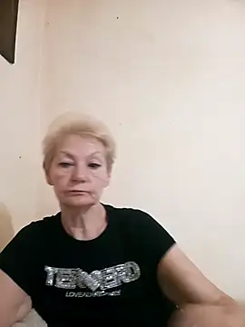 Calypso-Loove online show from May 31, 7:14 am