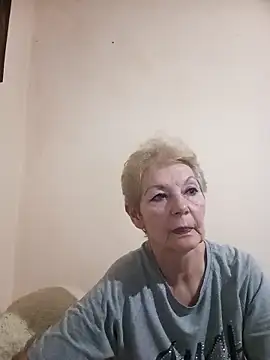 Snapshot of Calypso-Loove chatting on February 21, 2:52 pm Calypso-Loove online show from February 21, 2:52 pm