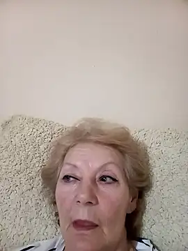 Snapshot of Calypso-Loove chatting on January 5, 5:27 pm Calypso-Loove online show from January 5, 5:27 pm