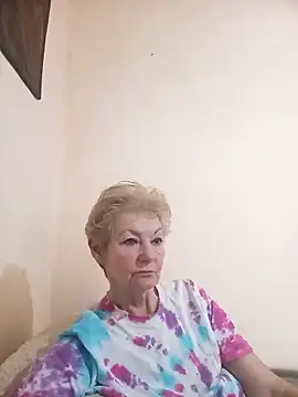 Snapshot of Calypso-Loove chatting on February 19, 9:50 am Calypso-Loove online show from February 19, 9:50 am