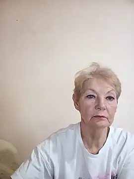 Snapshot of Calypso-Loove chatting on January 18, 9:02 am Calypso-Loove online show from January 18, 9:02 am