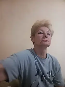 Snapshot of Calypso-Loove chatting on February 1, 11:19 am Calypso-Loove online show from February 1, 11:19 am