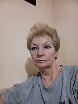 Snapshot of Calypso-Loove chatting on February 22, 10:33 pm Calypso-Loove online show from February 22, 10:33 pm