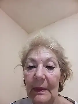 Snapshot of Calypso-Loove chatting on December 18, 11:58 am Calypso-Loove online show from December 18, 11:58 am