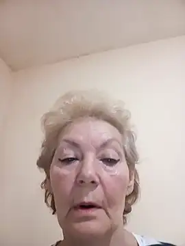 Snapshot of Calypso-Loove chatting on December 20, 9:45 am Calypso-Loove online show from December 20, 9:45 am