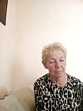 Snapshot of Calypso-Loove chatting on July 2, 1:28 pm Calypso-Loove online show from July 2, 1:28 pm